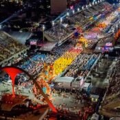 escreva em português uma matéria sobre o samba de enredo do carnaval carioca